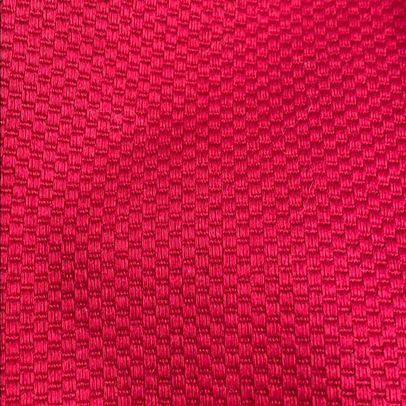 NWT High-end skirt wants to know touch of a woman - Picture 6 of 6